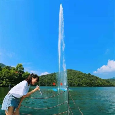 吶喊噴泉 聲光電水交融的互動藝術